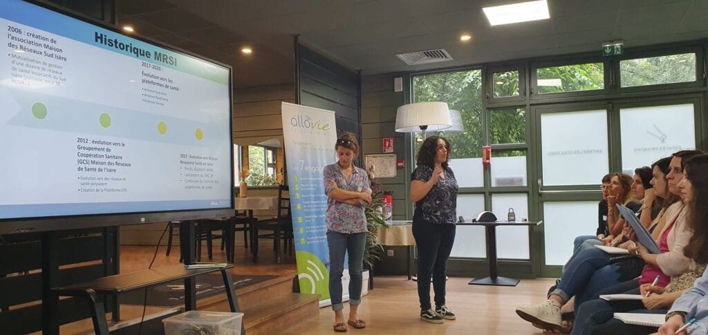 Présentation historique de l'organisation MRSI aux participants.