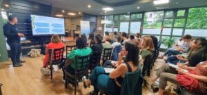 Isère : succès pour la 1ʳᵉ conférence des assistantes sociales à Meylan