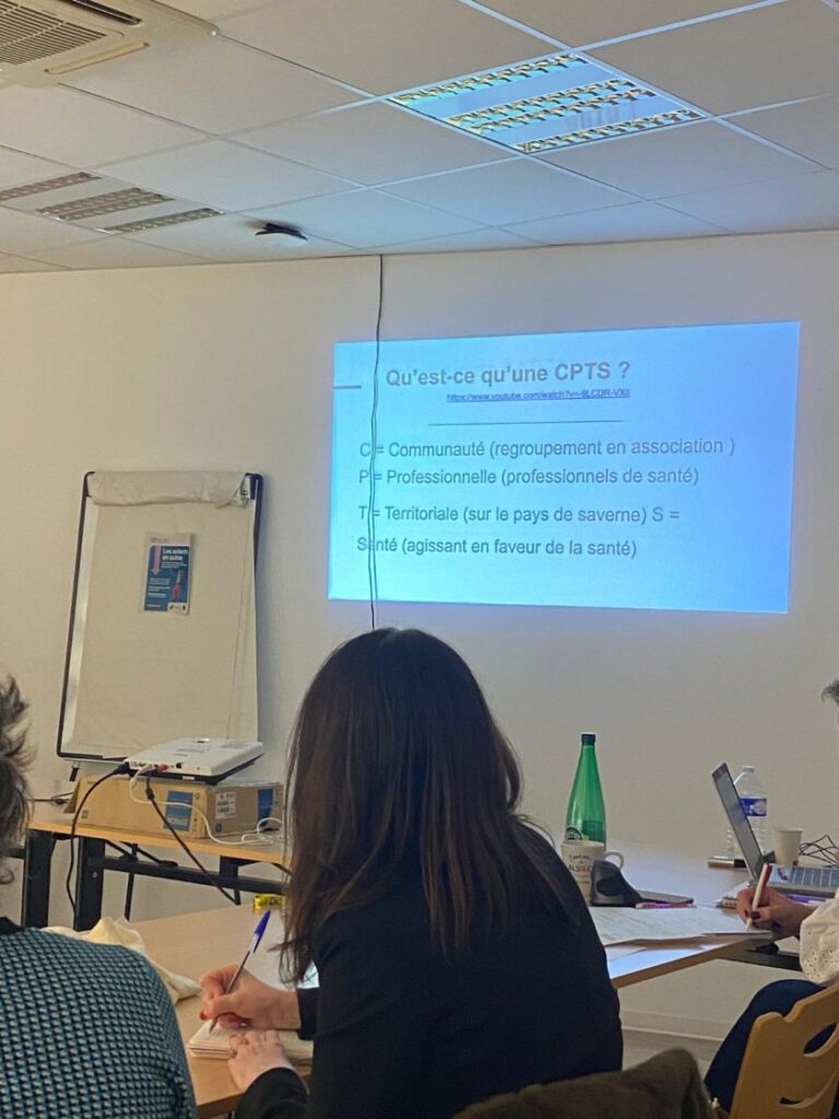 Présentation sur la définition d'une CPTS en réunion.